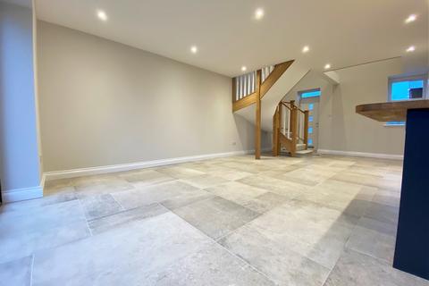 1 South View, Hampton Magna, Warwick, CV35 8UF