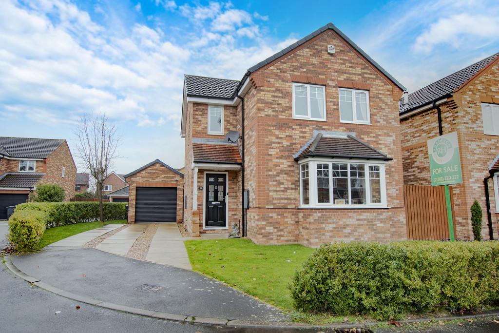Hayfield Close, Barnby Dun, Doncaster 3 bed detached house £210,000