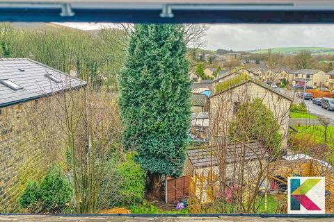 142 Chew Valley Road, Greenfield, Oldham, OL3 7DD
