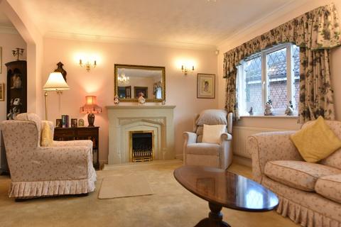 17 Thornton Close, Rufford, Ormskirk, L40 1UW