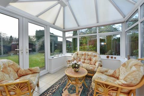 17 Thornton Close, Rufford, Ormskirk, L40 1UW
