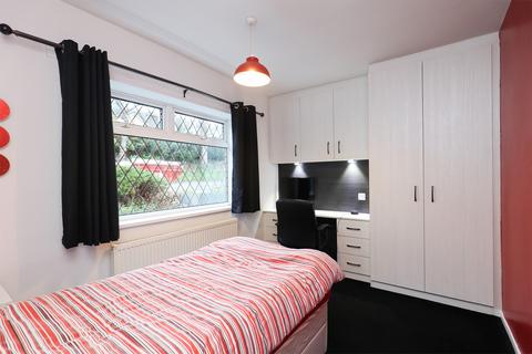 26 Bents Crescent, Dronfield, S18 2EY