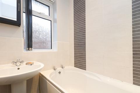 26 Bents Crescent, Dronfield, S18 2EY