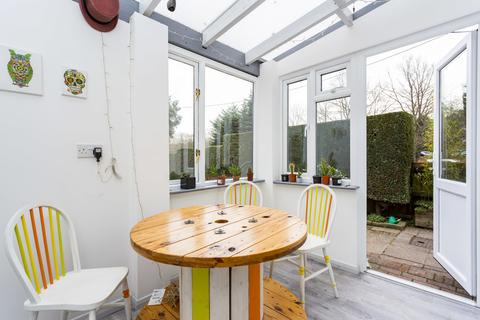 5 Brook Road, Tunbridge Wells, TN2 3AZ