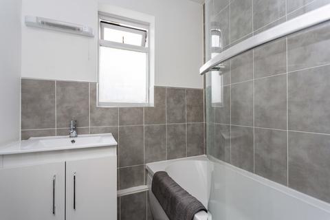 5 Brook Road, Tunbridge Wells, TN2 3AZ