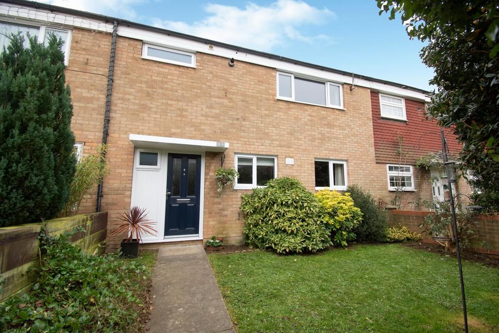 Ripon Road, Stevenage 3 bed terraced house £290,000