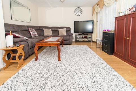 15 Richmond Green, Croydon, CR0 4SA