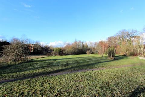 Flat 5, Hyde House Basing Road, Banstead, SM7 2BR