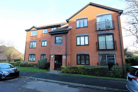 Flat 5, Hyde House Basing Road, Banstead, SM7 2BR