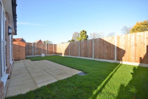 35 Abbots Road, Colchester, CO2 8BE