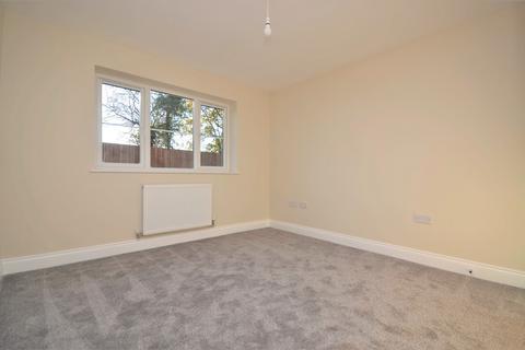 35 Abbots Road, Colchester, CO2 8BE
