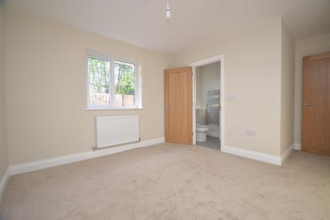 37 Abbots Road, Colchester, CO2 8BE