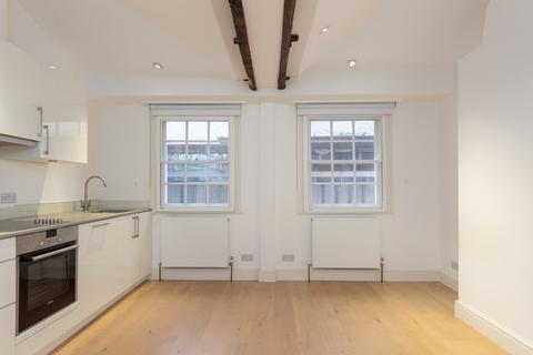 Studio to rent, Ganton Street, Soho W1