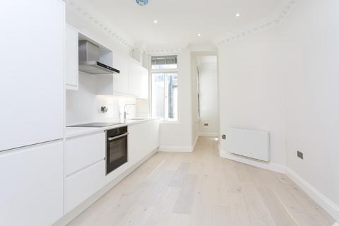 1 bedroom apartment to rent, Berwick Street, Soho W1
