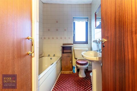 28 Bramble Avenue, Oldham, OL4 2PQ