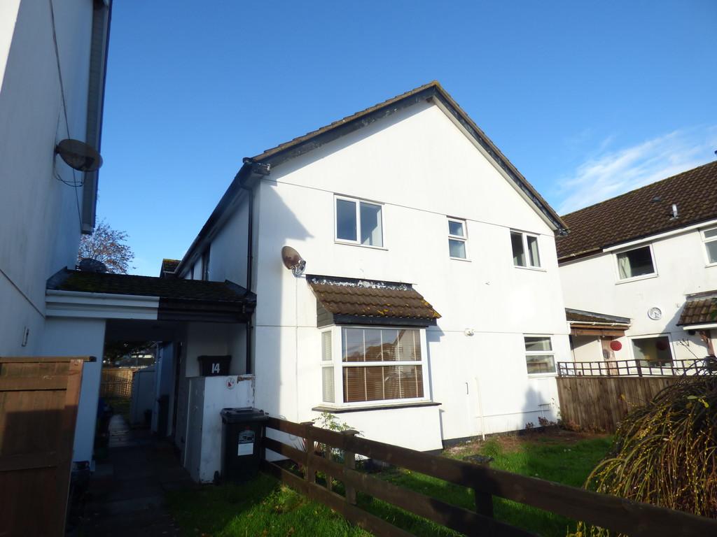 Furze Cap, Kingsteignton 2 bed semidetached house £750 pcm (£173 pw)