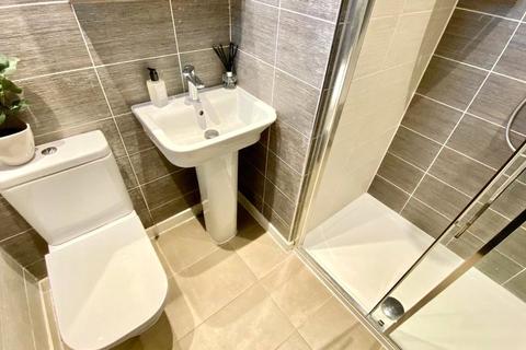 16 Millers Grove, Woodley, Reading, RG5 4AF