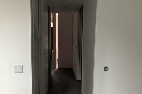 2 bedroom terraced house to rent, Laburnum Street, Salford