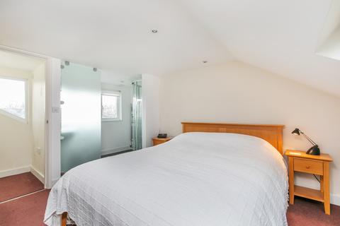 15 Owens Road, Fulflood, Winchester, SO22 6RU