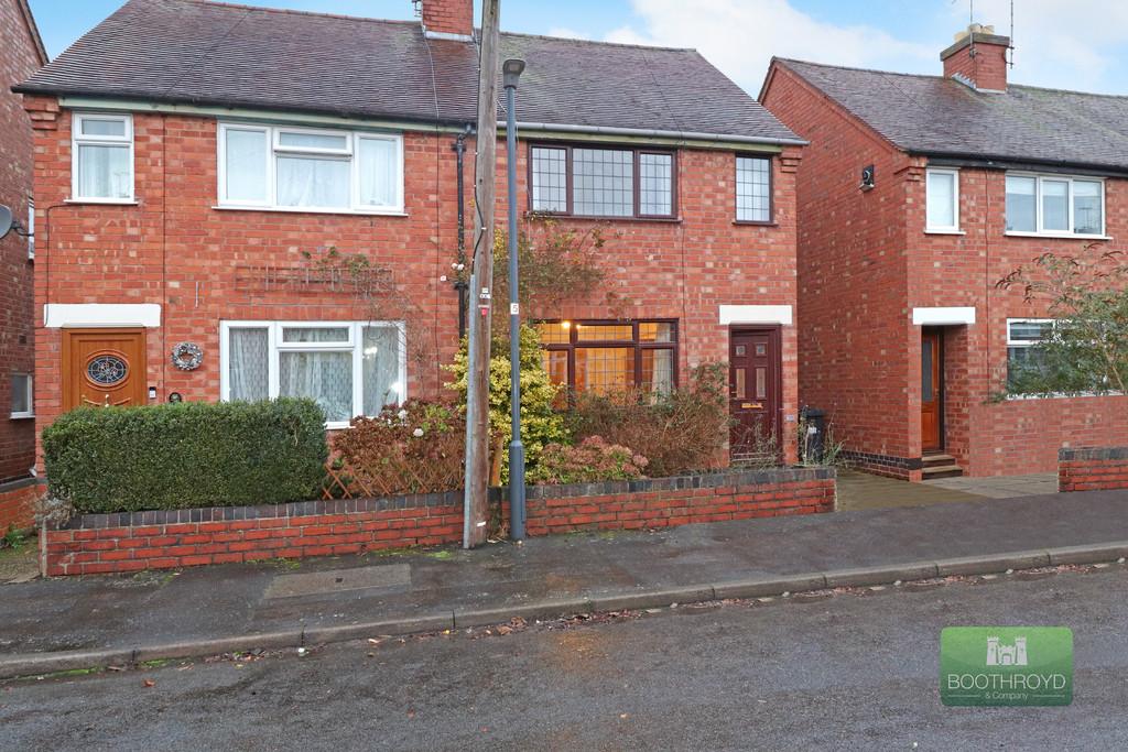 Arthur Street, Kenilworth 2 bed semidetached house £245,000