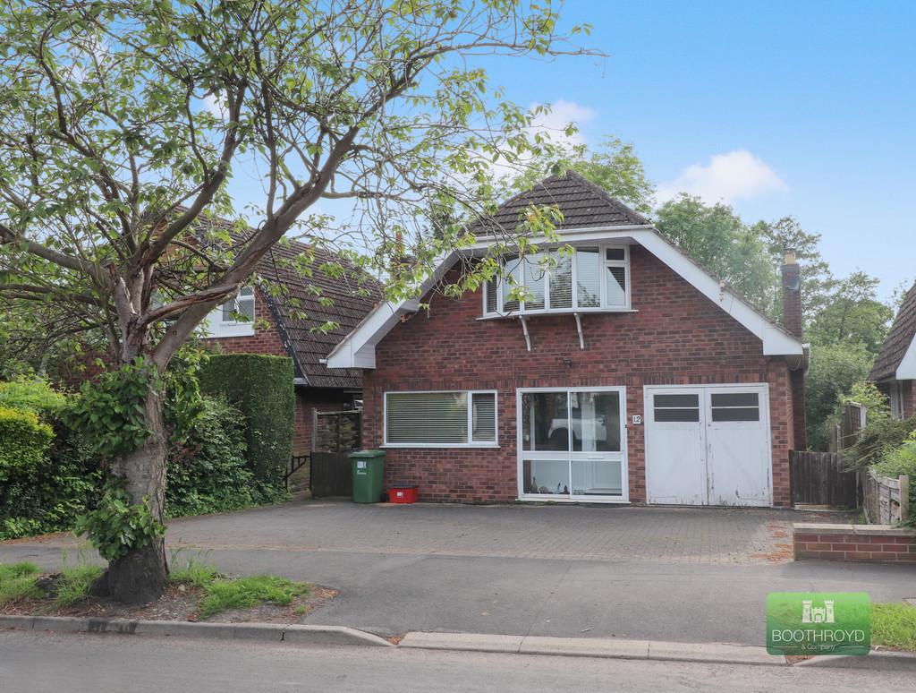 Brookside Avenue, Kenilworth 3 bed detached house £495,000