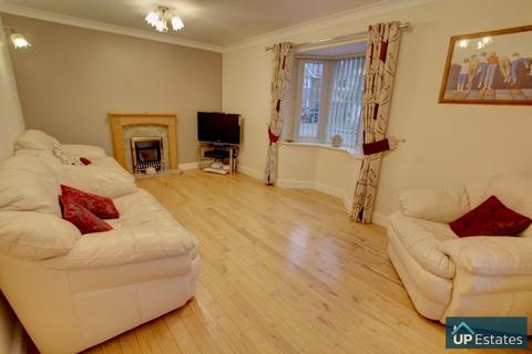 25 Aspen Drive, Longford, Coventry, CV6 6QS