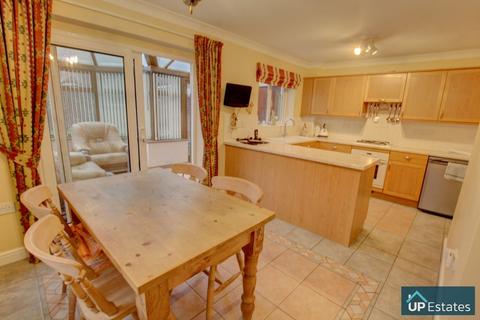 25 Aspen Drive, Longford, Coventry, CV6 6QS