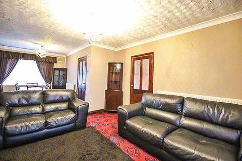40 Attlee Crescent, Bilston, WV14 8UE