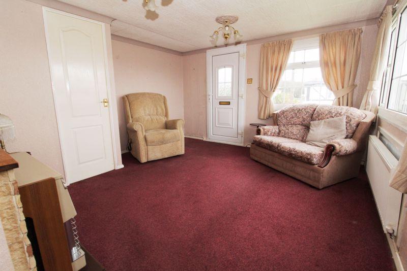 Beacon Heights, Pinfold Lane, Aldridge 1 bed retirement property £60,000