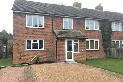 4 bedroom semi-detached house to rent, Marshalls Land, Tenterden