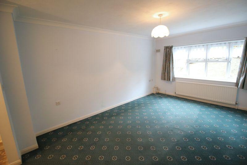 Retirement Flat, Croydon Road, Caterham 1 bed retirement property £