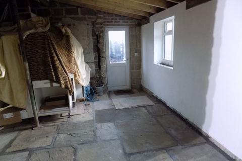 9 Pyrah Fold, Wyke, Bradford, BD12 8BL