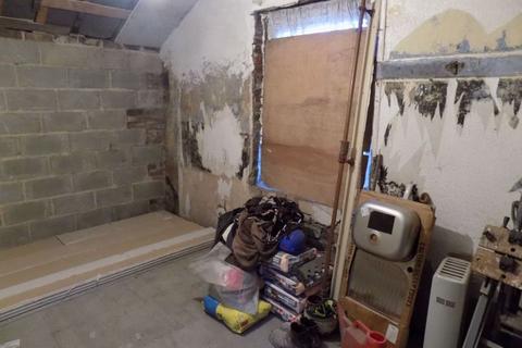 9 Pyrah Fold, Wyke, Bradford, BD12 8BL