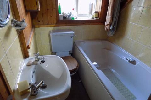 9 Pyrah Fold, Wyke, Bradford, BD12 8BL