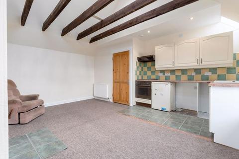 19a Biggiesknowe, Peebles, EH45 8HS