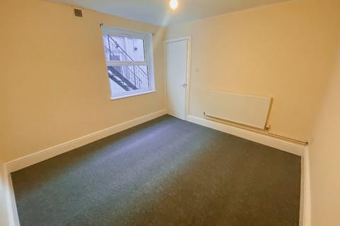 1 bedroom flat to rent, Hainton Avenue, Grimsby