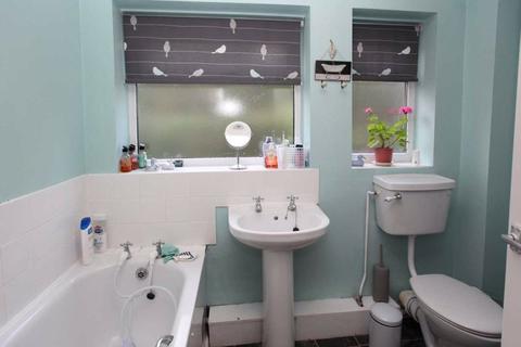 67 Lloyds Head, Jackfield, Telford, TF8 7LZ