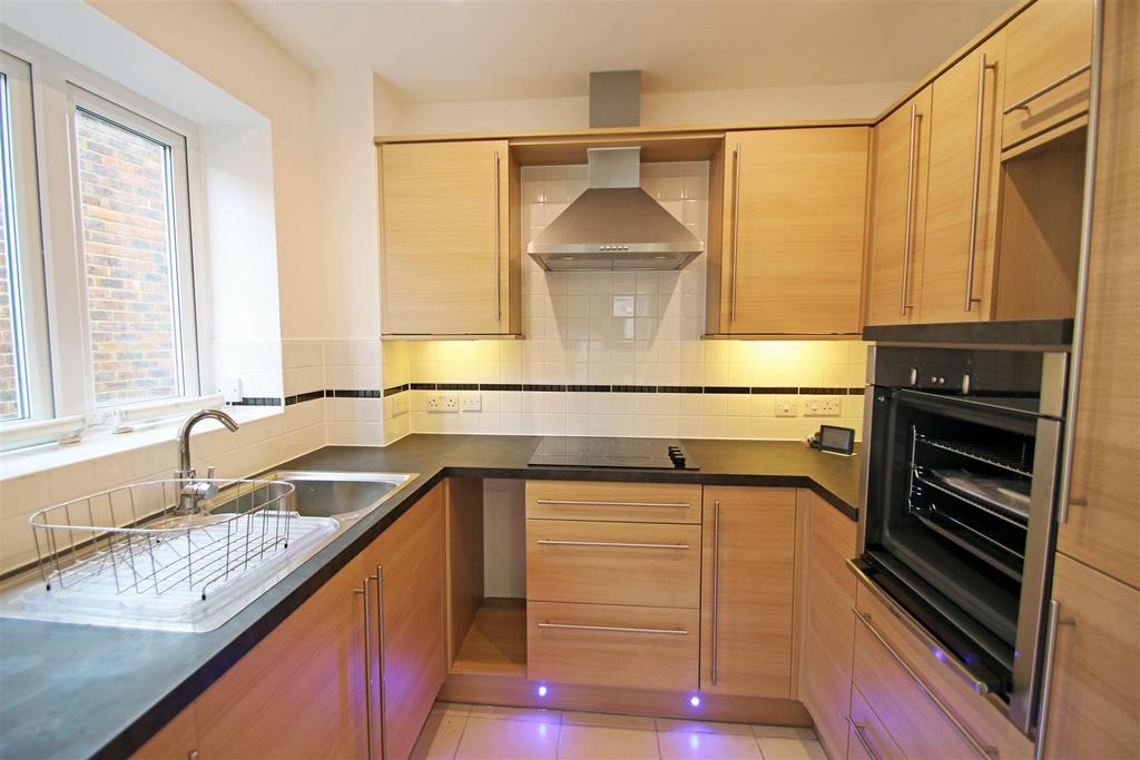 Kitchen.JPG