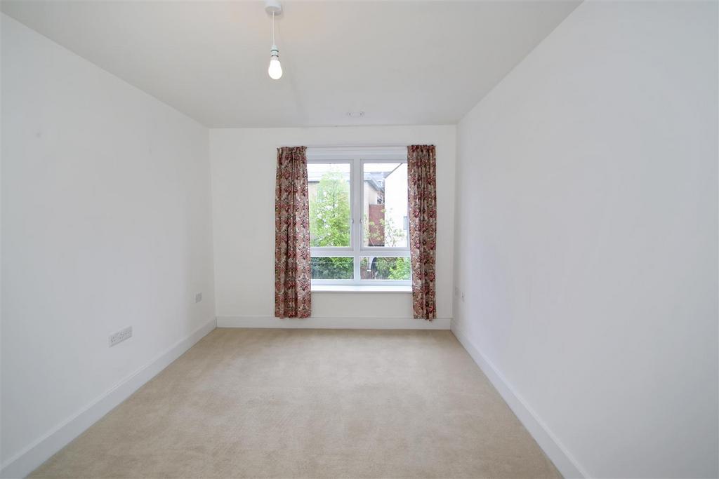 Bedroom.JPG