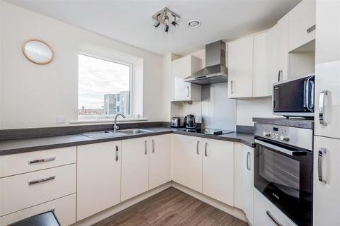 2 bedroom apartment for sale - WIlliams Place, 170 Greenwood Way, Great Western Park, Didcot OX11 6GY