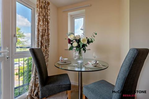 1 bedroom apartment for sale, Farringford Court, 1 Avenue Road, Lymington, Hampshire