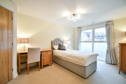 1 bedroom apartment for sale - Bowles Court, Westmead Lane, Chippenham, Wiltshire, SN15 3GU