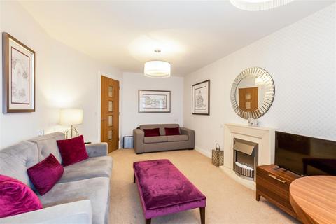 1 bedroom apartment for sale - Austen Place, Lower Turk Street, Alton