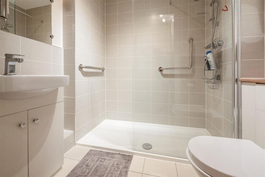 Shower room.jpg