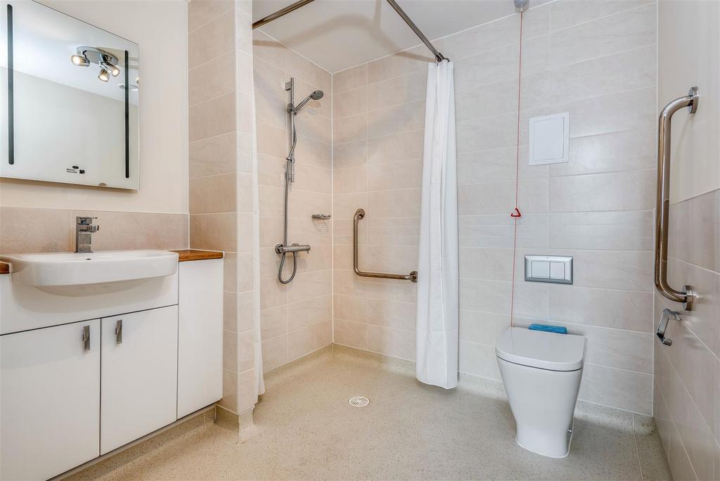 Wet Room.jpg