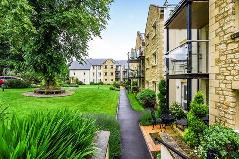 2 bedroom apartment for sale - Holmcroft Court, Charlton Road, Shepton Mallet