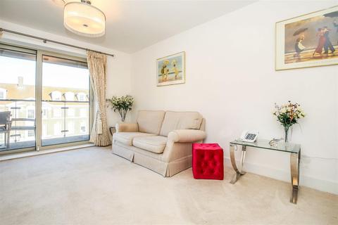 1 bedroom apartment for sale - Meadows House, Walton-On-Thames, Surrey, KT12 1PG