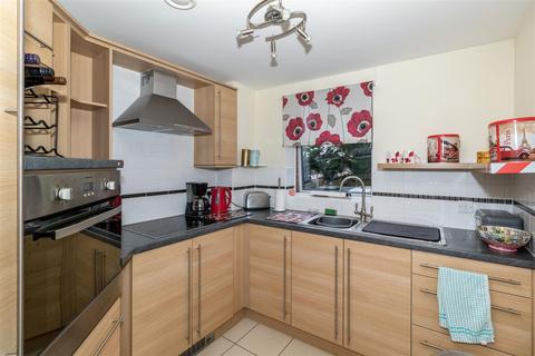 1 bedroom apartment for sale, Glenhills Court, Little Glen Road, Glen Parva, Leicester