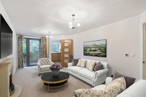 2 bedroom apartment for sale, Jenner Court, St. Georges Road, Cheltenham, Gloucestershire, GL50 3ER