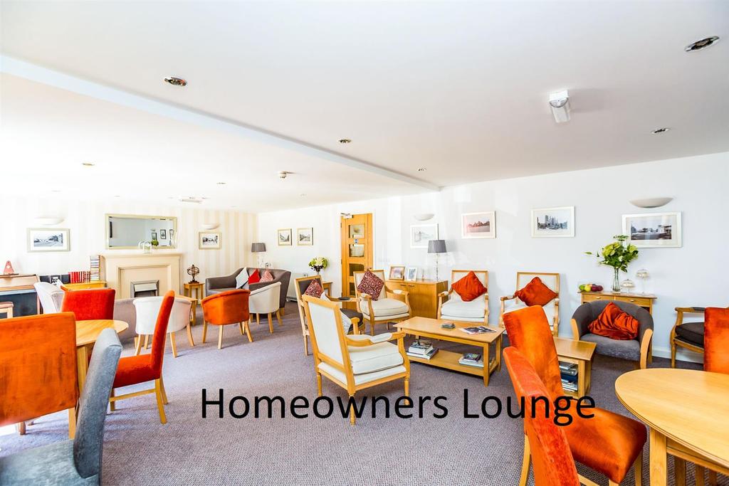 Communal Lounge